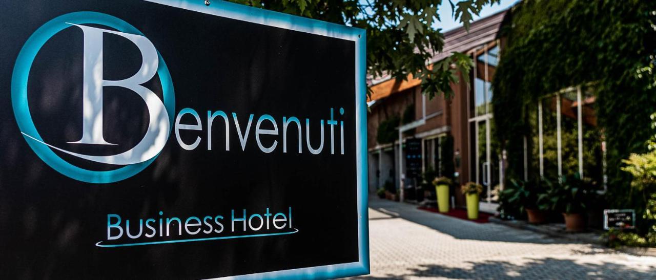 Business Hotel Казале Монферато Екстериор снимка